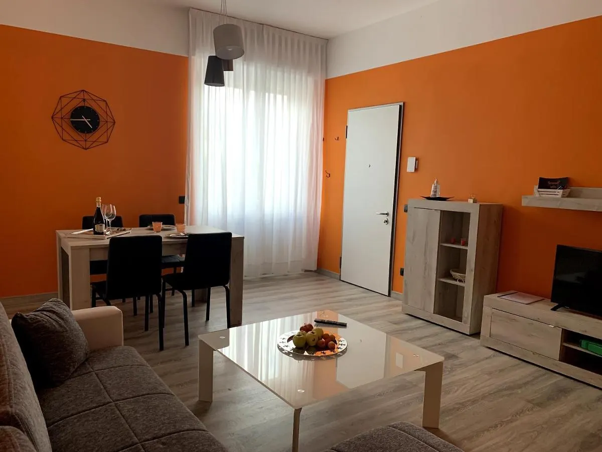 Apartment Appartamento Lucia, Lago Di Como, Dongo Italy