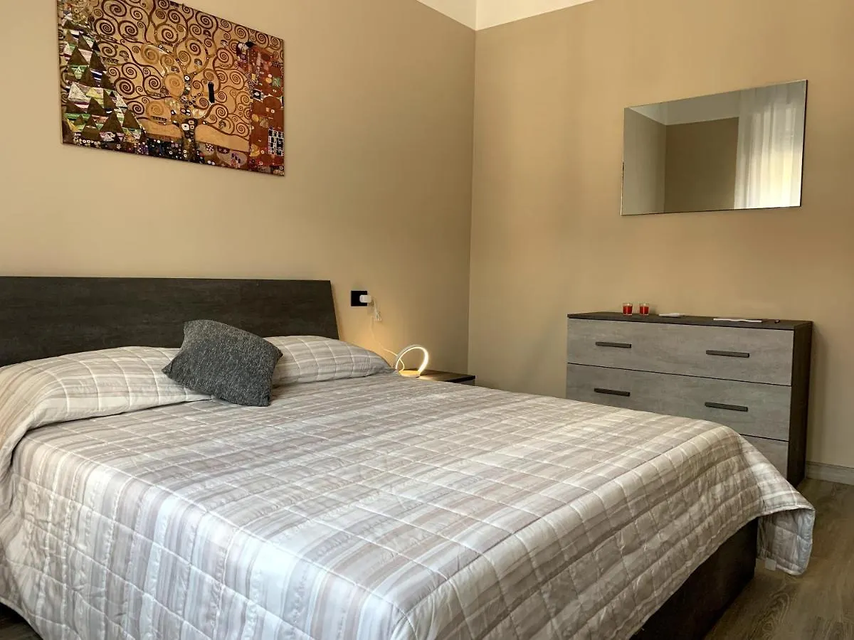 Appartamento Lucia, Lago Di Como, Dongo Apartment